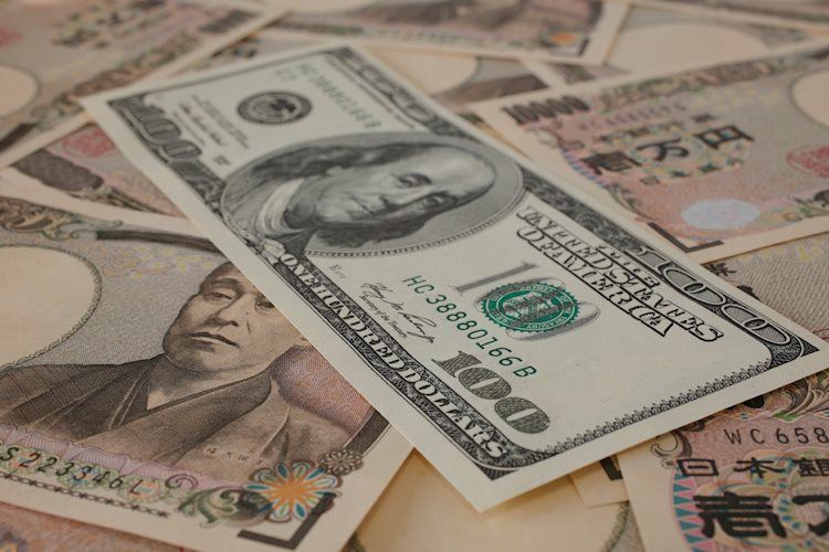 USD/JPY: Tampaknya akan Dalam Kisaran Antara 159,40 dan 161,80 – UOB Group