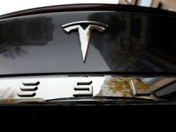 德国IG Metall工会：特斯拉(TSLA.US)德国工厂工作条件恶劣