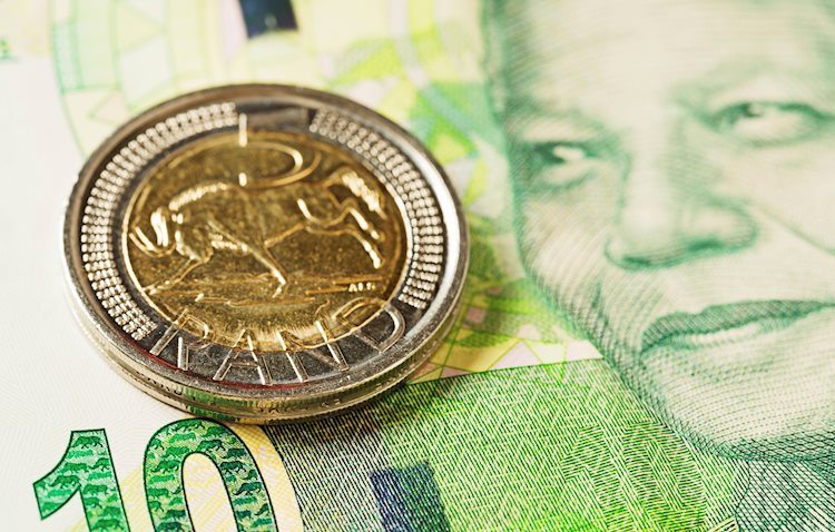 USD/ZAR: 19.25/19.38 is crucial hurdle – SocGen