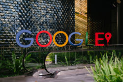 美股异动 | 大型科技股多数走高 谷歌(GOOG.US,GOOGL.US)涨超1%