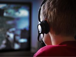 《燕云十六声》重拳打击外挂 联合警方破获制售外挂案件